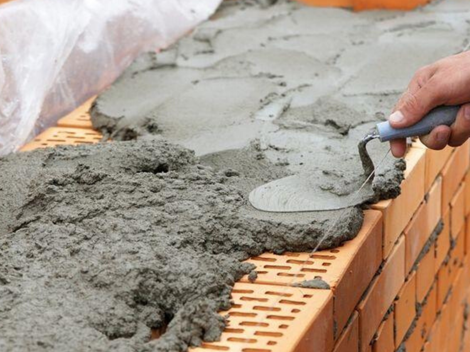 Advantages and Disadvantages of Hydraulic Cement